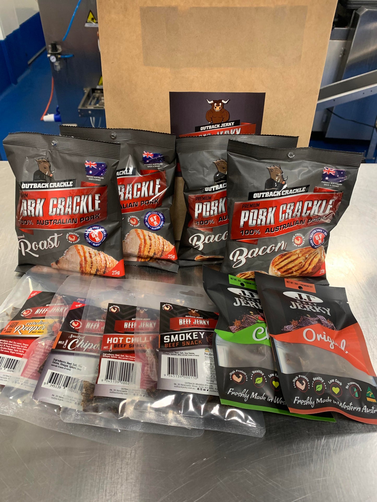 Show bag Promotion 6 x 35g Beef Jerky 4 x 25g Pork Crackle